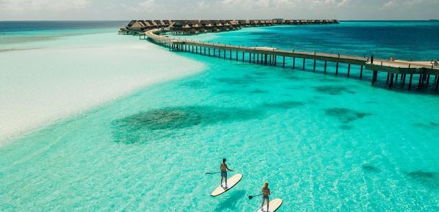 马尔代夫|一千多个岛屿,每年吸引游客120万,马尔代夫为何旅游业发达?