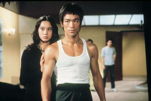 李小龙|李小龙打败了黄泽民，为何李小龙羞于提起，黄泽民却到处炫耀