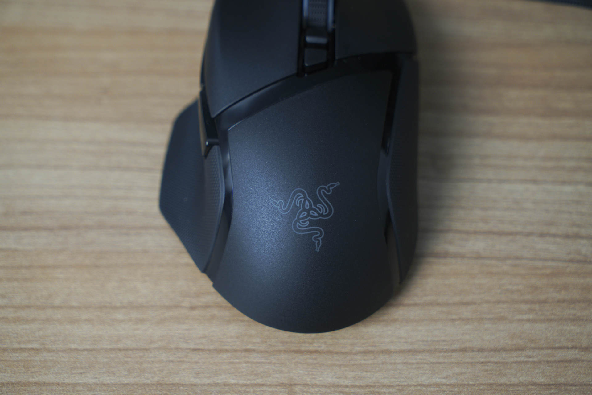 吴恩达|升级到最新款, 滚轮无敌, 巴塞利斯蛇V3开箱