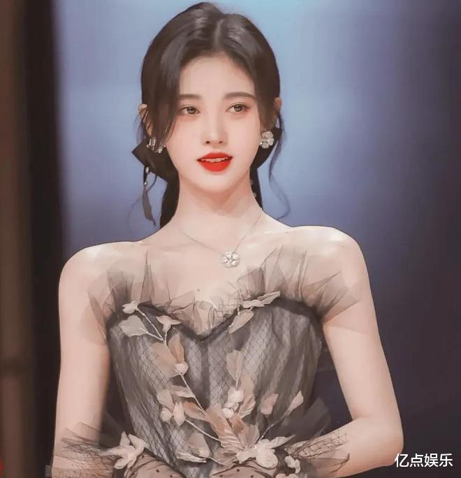 Angelababy|观众缘极差的6位女星:杨颖自称值8000万,刘浩存自夸天赋型演员