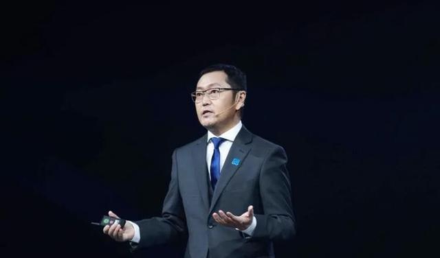 左晖|链家老总左晖：21年赚2200亿，50岁因病离世后，千亿财产蒸发760亿