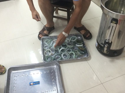 小叶紫檀|翡翠煮蜡的过程是怎样的？