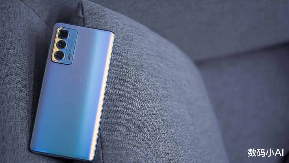 摩托罗拉|?唯一50倍变焦的千元机，骁龙870+10亿色屏，仅售1799元