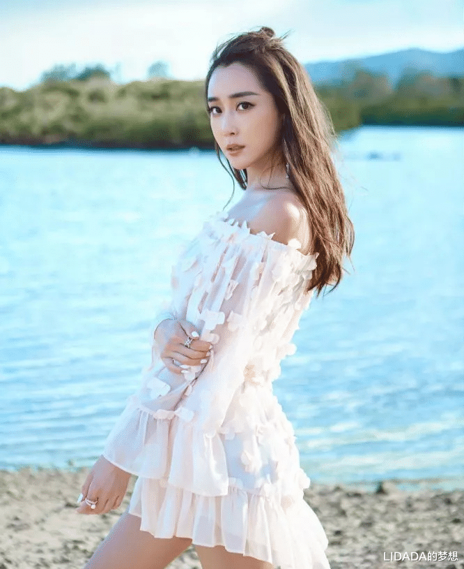 杜若溪|杜若溪:嫁男神偶像严屹宽,两度流产生女,风光幸福背后有艰辛