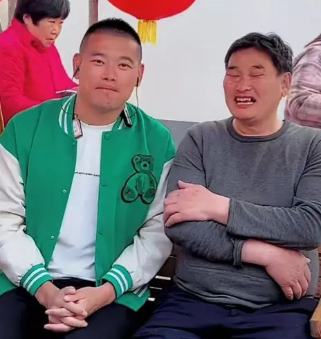 朱之文|?双赢?千万网红拜师大衣哥,据传拜师费高达上千万!