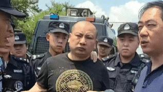 我们的社会不应该是这样的