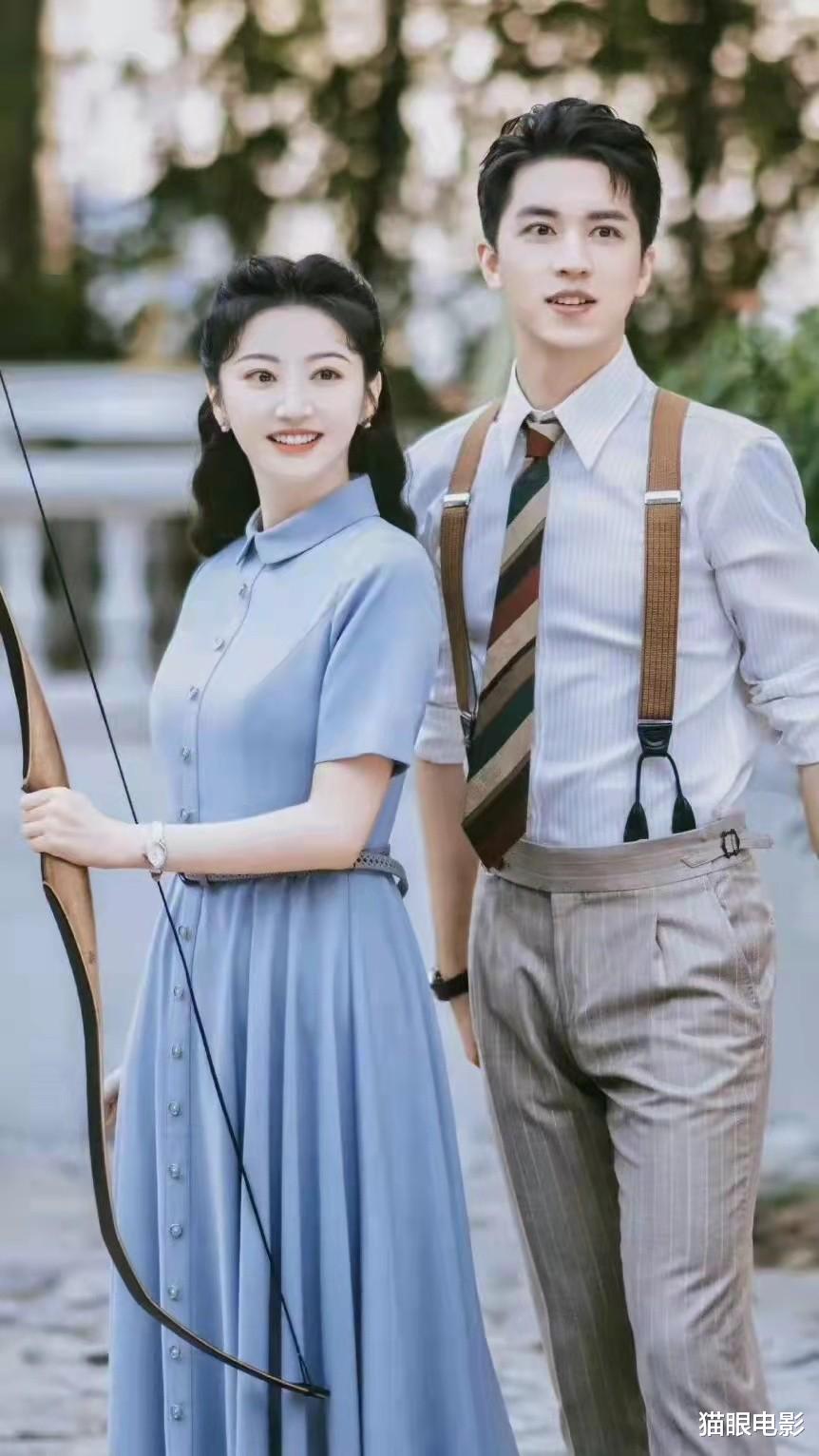 景甜|景甜角色适配度太高！流光之城中是温婉女先生，司藤中是霸气女妖精