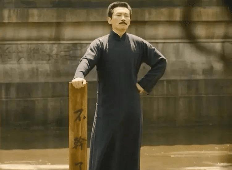 招聘|被挂上热搜的“00后上瘾性行为”,戳穿了多少人羞于启齿的真相