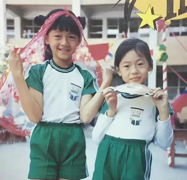 大S|左边一个大S,右边一个小S,原来三人之中的大姐才是最好看的!