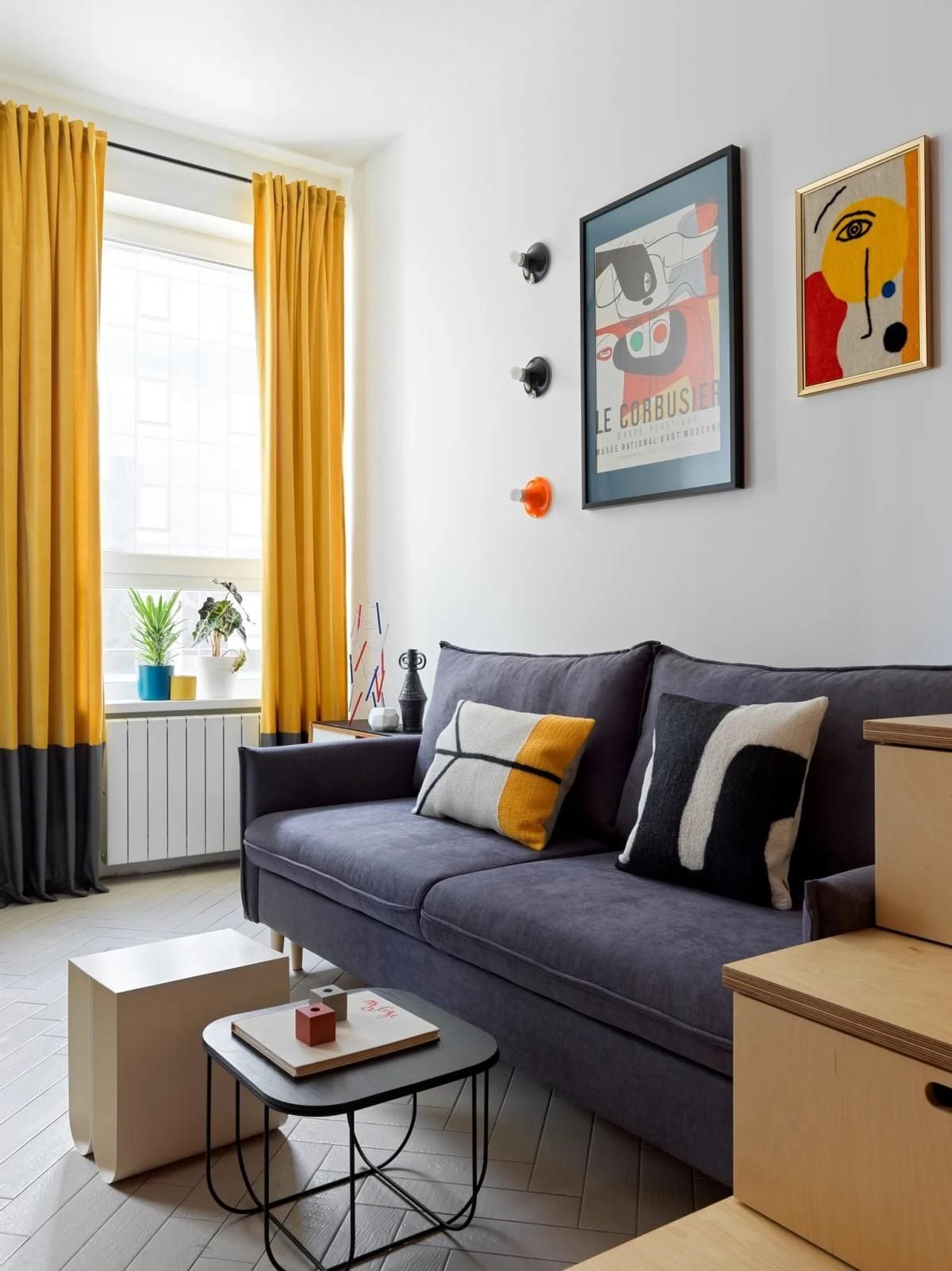 香港小夫妻蜗居27㎡劏房,床下掏洞做衣帽间,太难了