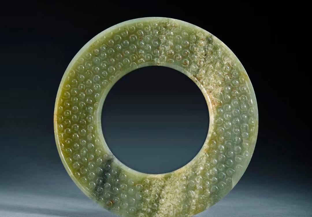 文玩|文玩市场寒冬，大量玉商转行！为什么和田玉价格却依旧保持坚挺？