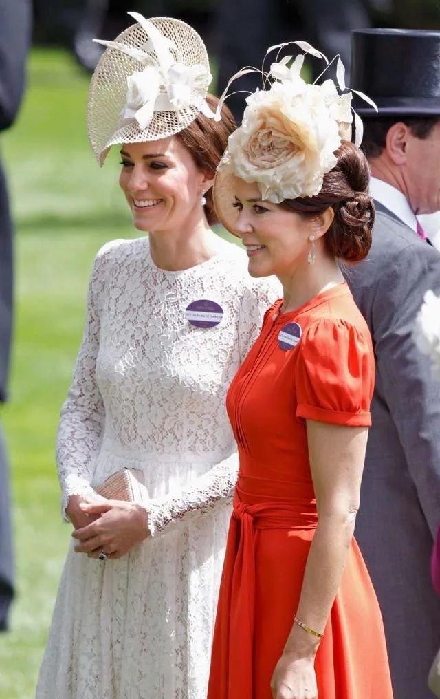 凯特王妃|凯特王妃下周将开启丹麦之旅，会见时尚姐妹，路易王子错过里程碑