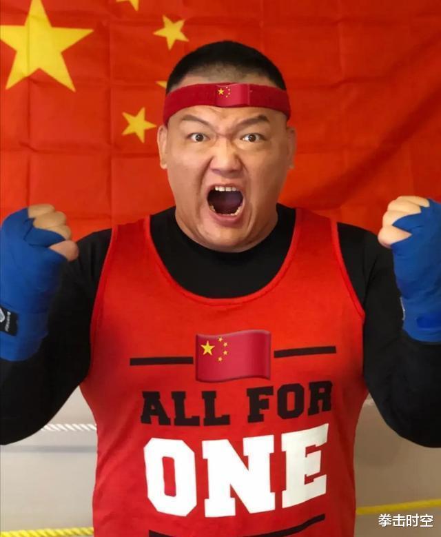 |重量级拳王争霸赛出现变数！约书亚自信复仇，张君龙虎视眈眈