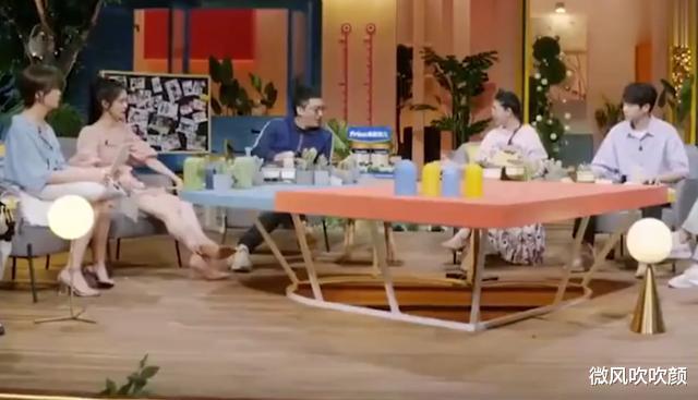 TVB|大s称自己不在家，汪小菲就跑去女儿屋睡，看到儿子进来大吼：滚