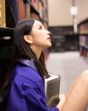 卡戴珊|华裔第一名媛？跟卡戴珊、C罗一家玩耍，她凭啥？