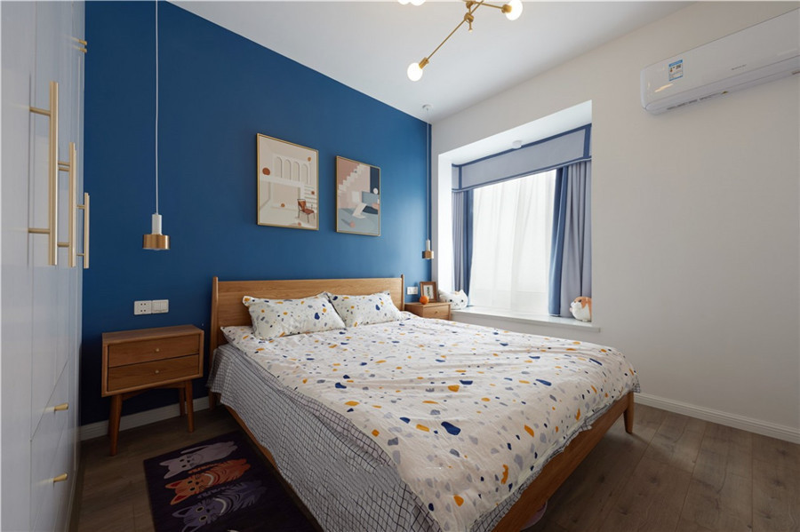 89平现代风三居室融入一抹暖橘红调，做出不一样的北欧感