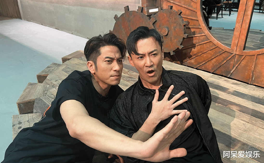 王心凌|《披哥2》场外应援：王心凌为好友打call，林峯吴卓羲组队宣传