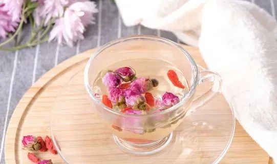 枸杞|常见中药枸杞子滋肾润肺、补肝明目、抗癌,但这类人可别乱用!