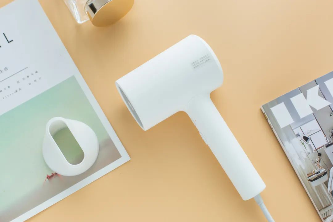 护发养发吹风机，噱头还是趋势？