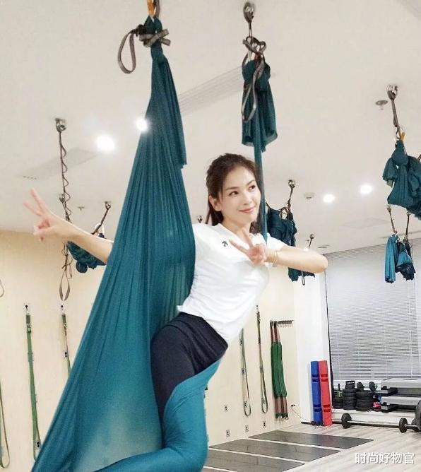 刘涛|42岁刘涛与老公合照像父女:健身与不健身,差距到底有多大