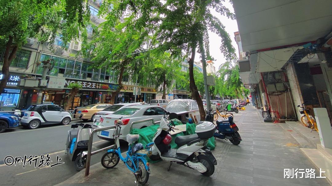 三亚|三亚商品街，每一条巷子都能让人流连忘返