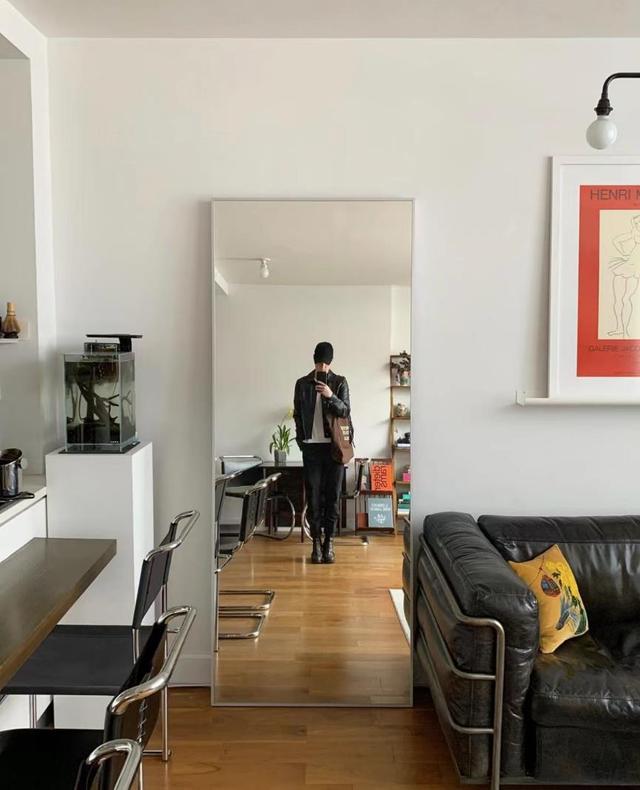 纽约年轻人出租屋里的家，复古气质拿捏到极致，叫人不得不羡慕