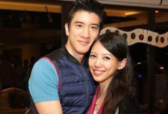 王力宏|王力宏李靓蕾离婚案庭审结束，男方大方回应媒体，女方却沉默了