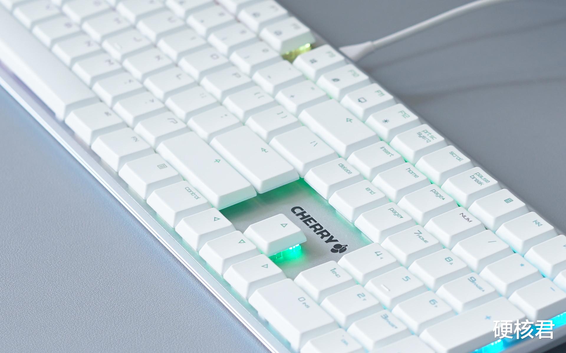 机械键盘|德国原厂工艺，CHERRY MX 10.0机械键盘测评！