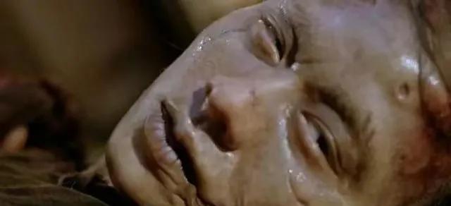 李小萌|偶像包袱重就别尬演“丑女”了，让这8位女星告诉你什么叫敬业