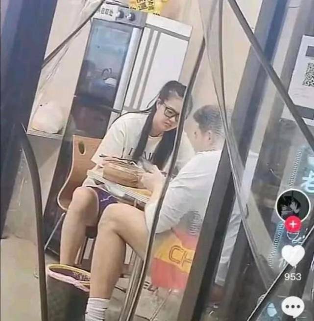 麦迪|张常宁与未婚夫外出游玩，发福身材受热议，27岁或面临提前退役