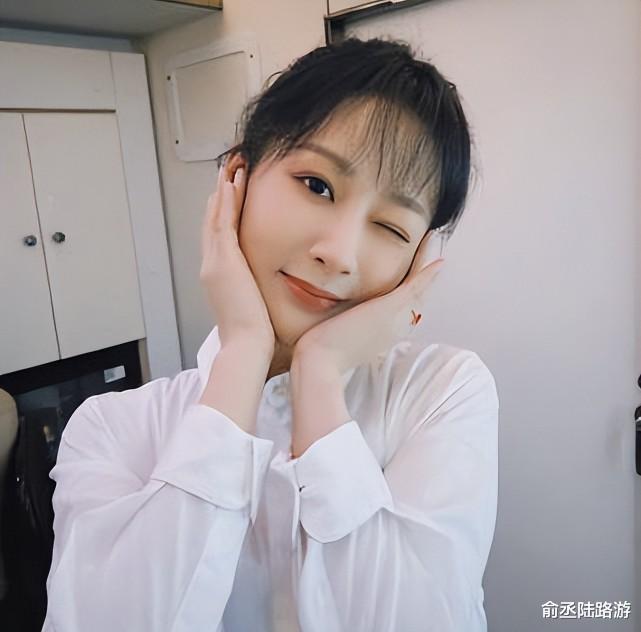 杨紫|杨迪发文感谢杨紫，娱乐圈非常有名的小太阳，杨紫的善良不止于此！