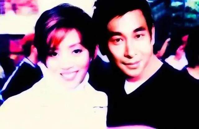 赵文卓|“功夫巨星”赵文卓：和梅艳芳相恋多年，转身娶小八岁的张丹露