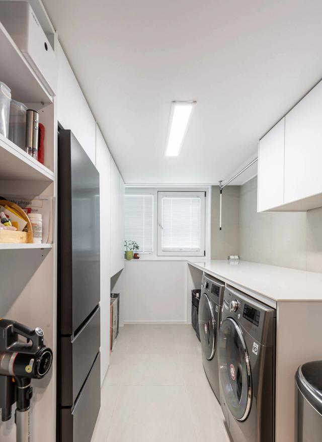 土味精装房的逆袭，111㎡简约风干净清爽，装出的效果20年不过时