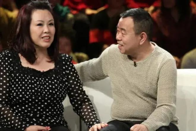 潘长江|潘长江老婆爆料：爆红之后就很膨胀，总想离婚，整整挑了我两年刺