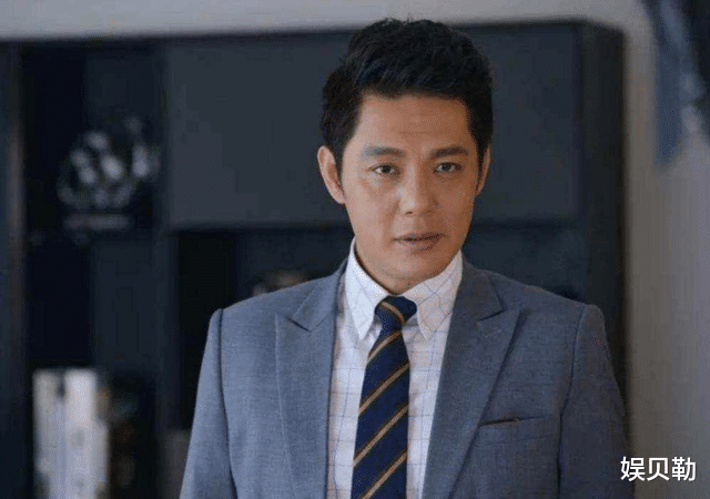 傅程鹏|出道27年，两任妻子分别是霸王花与名模，如今因《王牌部队》火了