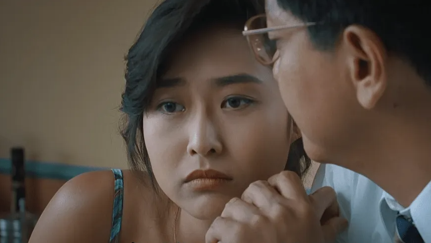 艳星|港片五大艳星今昔颜值对比:有人风韵犹存,有人发福颜垮,差距大