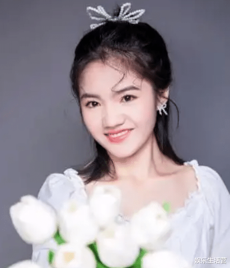 李勒优|李勒优将去大连读大学，视频重现诀别名场面，晋嫂扮奶奶拖着她走?