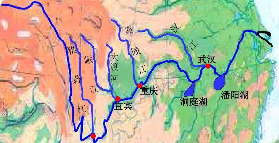 “牢底坐穿鱼”重庆大爷江里钓起一条大鱼,看清后转身就放了