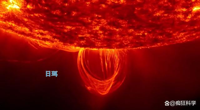 还记得十年前出现在太阳旁边的那颗巨型UFO吗?今年又出现了!