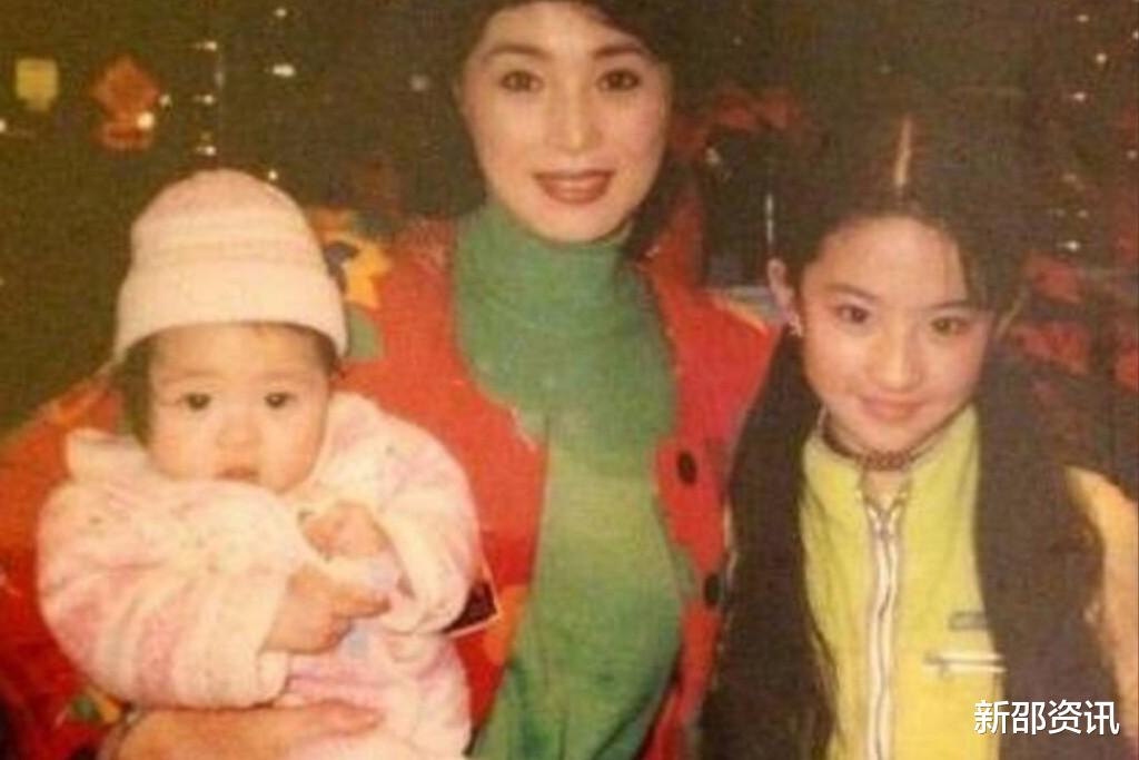 刘亦菲|“仙妈”刘晓莉:为女儿舍弃婚姻和事业,她才是刘亦菲硬气的资本