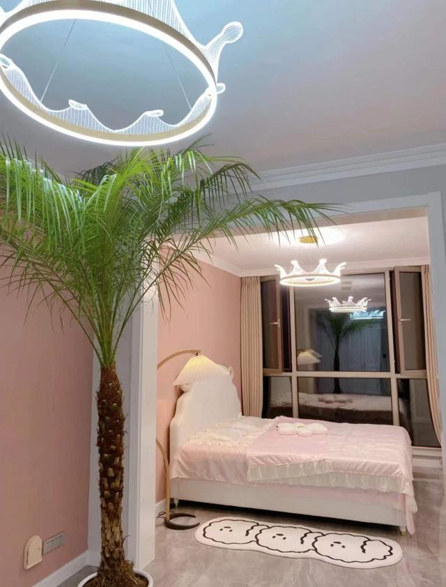 90后夫妇坚持“穷装”,226㎡才花17W,全屋没有一丝俗气,太美了