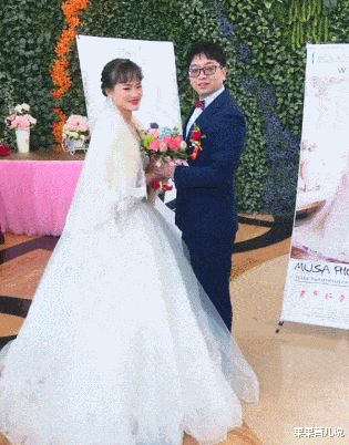 |“钓鱼被咬了，不过钓到了一条招财龙鱼，不亏”评论沸腾了