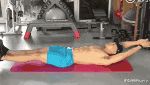 马甲线|想要练出女神马甲线，先减脂再虐腹！一组训练，帮你虐出好看身材