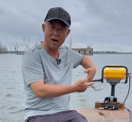 废话文学|同是视频“火”的，为何大毛落幕，邓刚爆红，一切皆因利益而起？