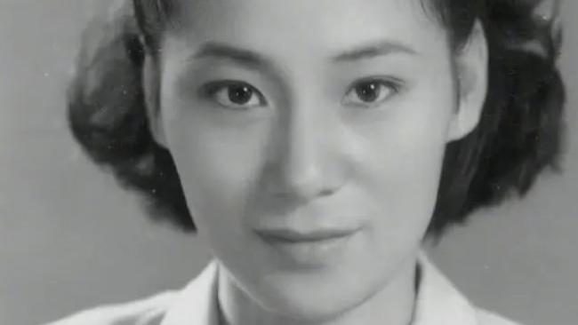 西游记|93岁知名艺术家去世，曾出演《西游记》，六小龄童发文悼念