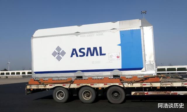 台积电|不再掩饰！ASML、台积电不断做出新决定！美媒：局面变了！