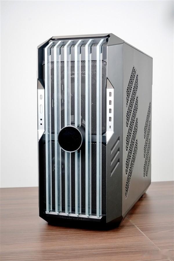 机箱|2999元!酷冷至尊超级机箱HAF 700 EVO图赏:自带显示屏