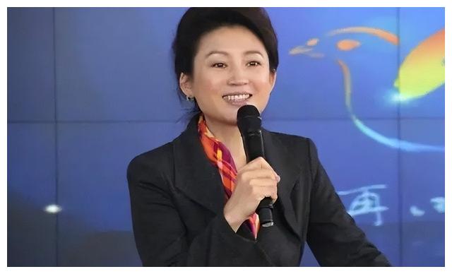 著名主持人王小丫患病后，在病床前写下这19句话