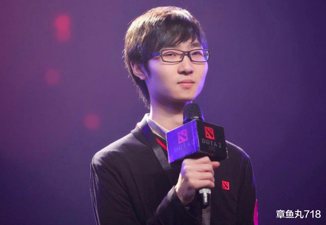 DOTA2主播多有钱?longdd坐拥长沙600万豪宅,zhou借给朋友300万