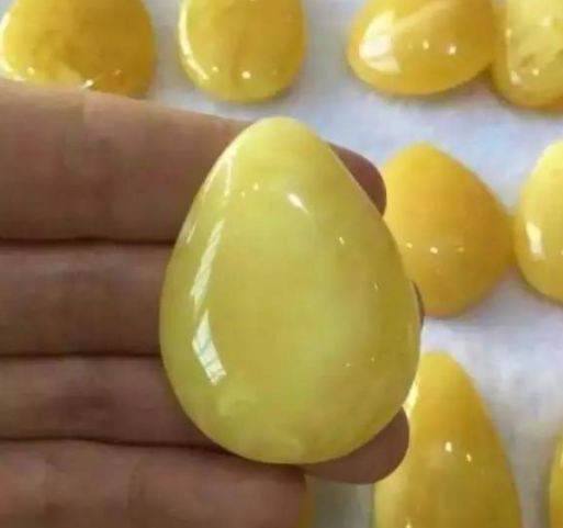 琥珀|什么是压制蜜蜡?